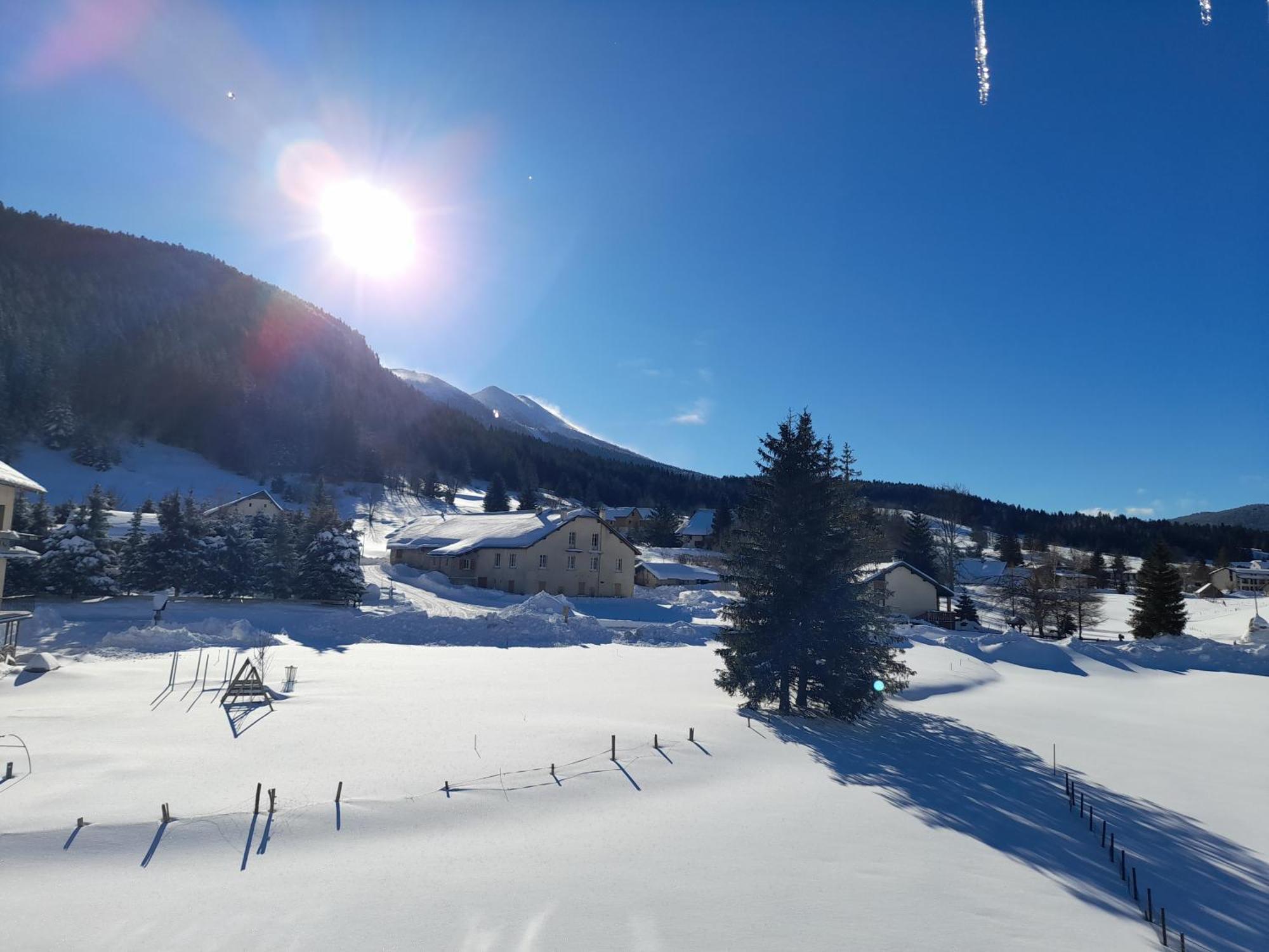 Duplex 59M2 - Proche Centre - Balcon Plein Sud Apartman Corrençon-en-Vercors Kültér fotó